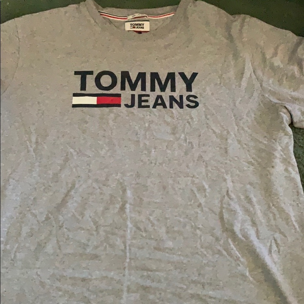 Tommy tshirt